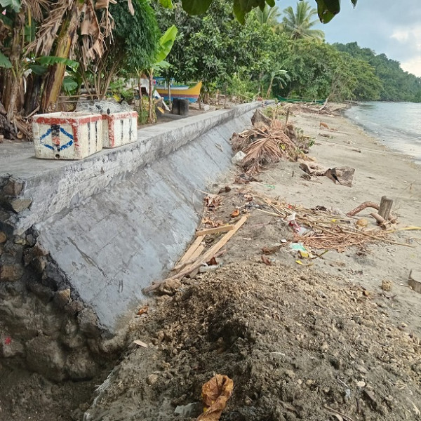 PEMBAGUNAN TALUD DESA DODOWO.KEC GALELA UTARA